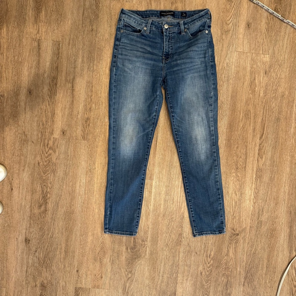 Lucky Brand Women's Relaxed Fit Jeans 8/29